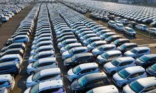 افت شدید قیمت خودروهای خارجی