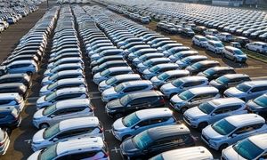 افت شدید قیمت خودروهای خارجی