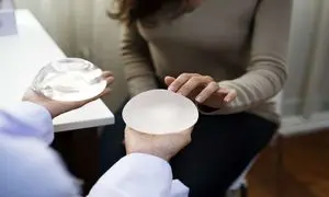 مزایا و عوارض عمل بزرگ کردن سینه