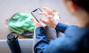 5 گوشی آنر پرفروش مناسب برای دانش آموزان