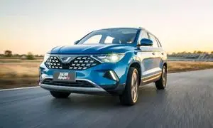 خرید شاسی بلند جتا 7VS وارداتی چقدر سود دارد؟
