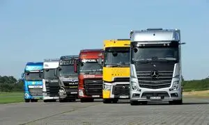 بررسی انواع کامیون ‌ها در نمایشگاه آنلاین ماشین سنگین