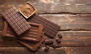 نیکوکاری با خرید شکلات نیکان