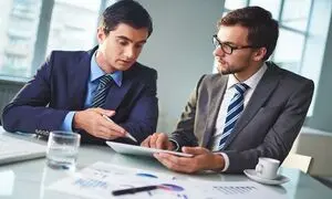 انتقاد به نحوه برگزاری انتخابات کسب و کارهای مجازی
