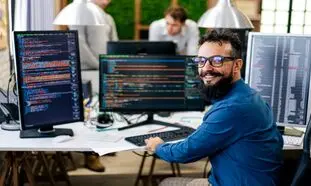 بهترین آموزشگاه برای آموزش برنامه نویسی در شیراز کدام است؟