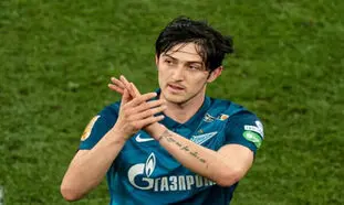 حمله ظریف سردار آزمون به علی پروین