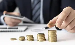 دولت در مهرماه بزرگترین فروشنده اوراق شد