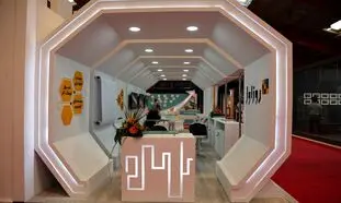 حضور کافه بازار در نمایشگاه کار شریف