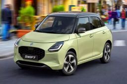سوزوکی سوئیفت هیبریدی 2024 در خیابان های تهران