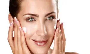 نقش کرم مرطوب‌ کننده در مراقبت از پوست
