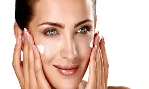 نقش کرم مرطوب‌ کننده در مراقبت از پوست