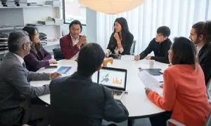 دوره جامع و اصولی آموزش روابط عمومی در رهنما کالج