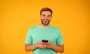معرفی 5 گوشی با باتری قوی / مناسب برای استفاده طولانی مدت