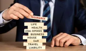 گزارش مشترک بیمه دات کام و دیتاک به مناسب روز بیمه 1403