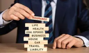 گزارش مشترک بیمه دات کام و دیتاک به مناسب روز بیمه 1403