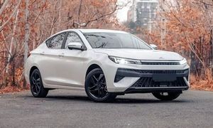 شرایط خرید اقساطی خودرو کی ام سی j7 مدل 1402 دست دوم