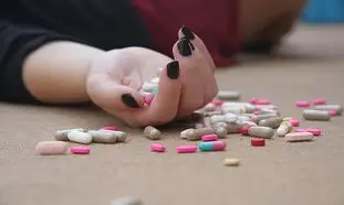 ماجرای جان دادن دختر جوان در هتل معروف
