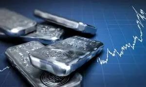تاثیر وجه قرارداد آتی نقره در سرمایه گذاری