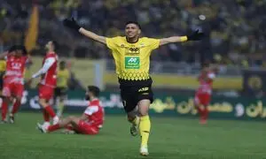 زمزم؛ برنده بازی حساس پرسپولیس و سپاهان