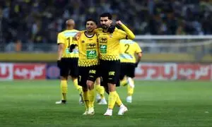 شوخی زمزم با گلزن سپاهان
