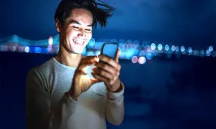 5 مدل گوشی آنر با دوربین سلفی باکیفیت