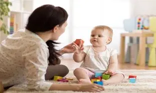 آشنایی با خدمات و وظایف پرستار کودک در منزل