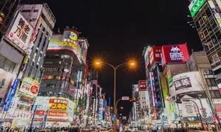 بازدید از معروف‌ ترین مراکز خرید توکیو در تور ژاپن