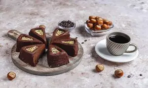 کدام شرکت ها شیرینی و شکلات بیشتری فروختند؟