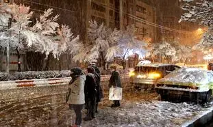 تهران یخ می زند