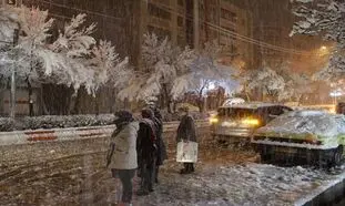 تهران یخ می زند