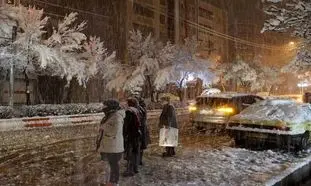 تهران یخ می زند
