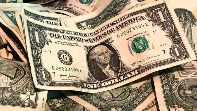 دلار چقدر ارزان می شود؟