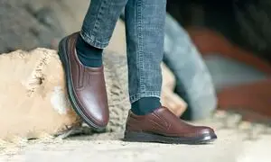 کفش طبی چرم: انتخابی هوشمندانه برای سلامت پا