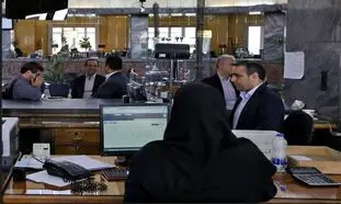 بانک ها از چه ساعتی شروع به کار می کنند؟