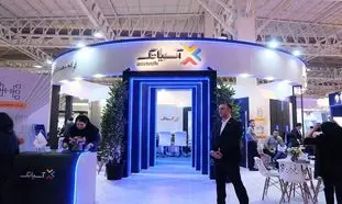 بازدید رئیس سازمان برنامه ‌‌و بودجه و مدیرعامل مخابرات از غرفه آسیاتک