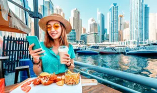 کسب تجربه‌ ای بی ‌نظیر در تور دبی نوروز ۱۴۰۴