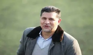 آیا علی دایی مشکلات فیزیکی دارد؟