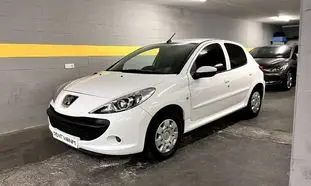 خرید لنت ترمز برای پژو ۲۰۷ چقدر هزینه دارد؟