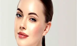 چطور تا قبل از عید پوست صورت را صاف و شفاف کنیم؟