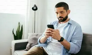 بهترین گوشی میان رده سامسونگ برای هدیه به همسر کدام است؟