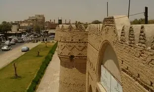 بازدیدی کامل از ایرانشهر + تاریخچه و جاذبه های گردشگری