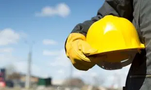 لزوم استفاده از کلاه ایمنی