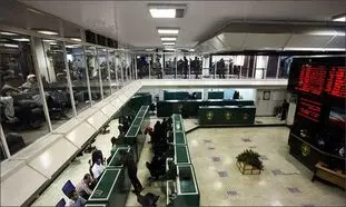 سود بورس در 92 روز اخیر از 300 درصد فراتر رفت