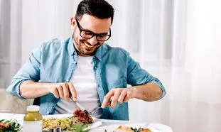 تغذیه آگاهانه: چگونه عادات شما بر سلامت روان تأثیر می‌گذارد؟