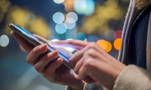 با ۹ میلیون تومان ردمی نوت ۱۰ بخریم یا گلکسی آ۰۵ اس؟