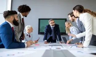 کتاب فلسفه و رهبران کسب و کار منتشر شد