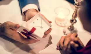 بهترین طلا برای عیدی نوروز چیست؟ بررسی مدل‌ های سبک و اقتصادی 