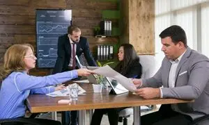 نقش خدمات مالی در توسعه اکوسیستم استارتاپی