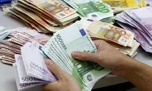 آشفتگی قیمت ارز، متاثر از شرایط مدیریتی کشور است