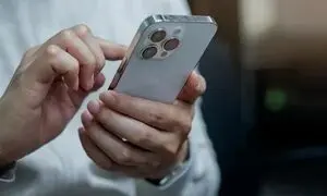آیا آیفون دست دوم ارزش خرید دارد؟